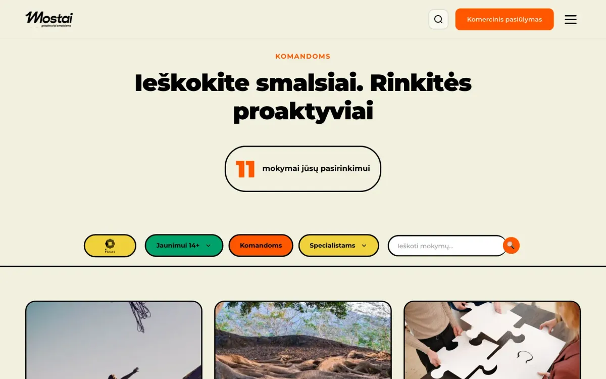 The catalogue: headline, course count, audience filters and search in one view.
